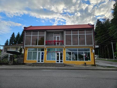 Viesnīcas āriene, Urban hotel Tsalenjikha in Tsalenjikha