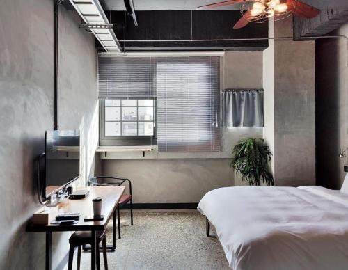 Standard Queen Room room in The Retro Tai-Pan