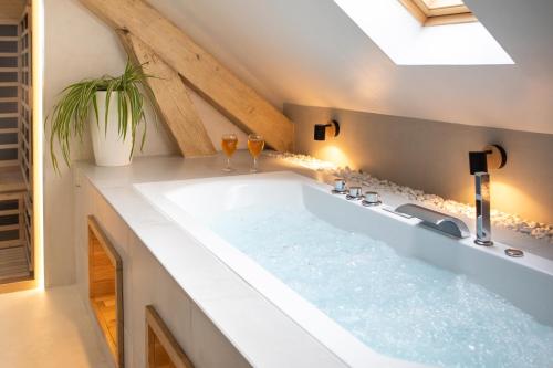 Superbe appartement avec • Sauna • Spa • Massage