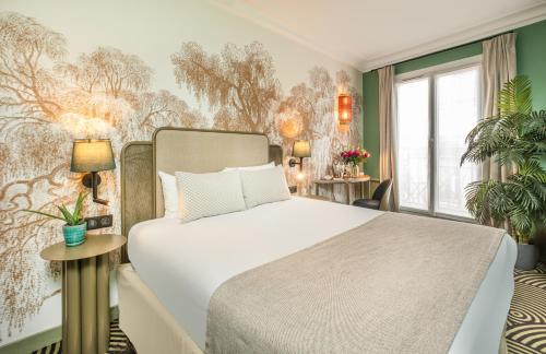 Hotel Avalon Paris Gare du Nord, París