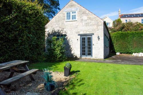 The Snug, Beautiful Country Retreat in Priston Village