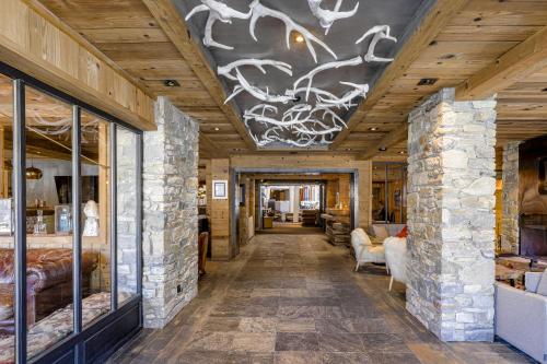 M de Megeve