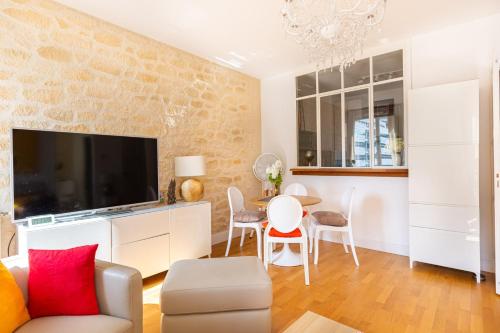 GuestReady - Bright Apt in city centre w/ Parking, Bordeaux (Foto 9)