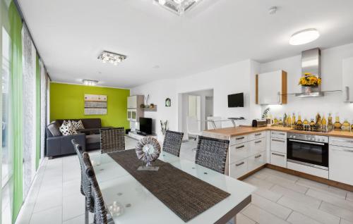 Kitchen, 2 Bedroom Nice Home In Rotthalmunster in Rotthalmunster