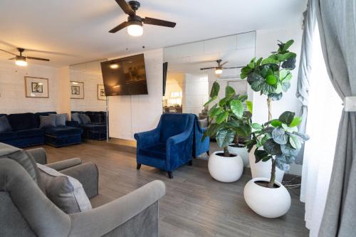 Shared lounge/TV area, Casa Espejos Sauzal with AC and Private Parking in El Sauzal