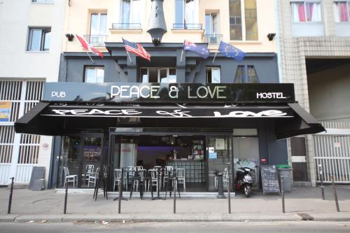 Peace & Love Hostel - Auberge de jeunesse - Paris