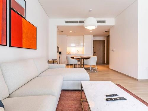 The Harbor Heights 1BR in Palace Residences Creek, Dubaï (photo 2)