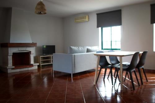 Casas do Monte - image 13