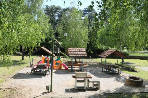 Playground, Tulipan Camping in Gyenesdias