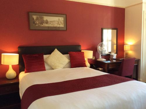 Bedford Hotel - image 7