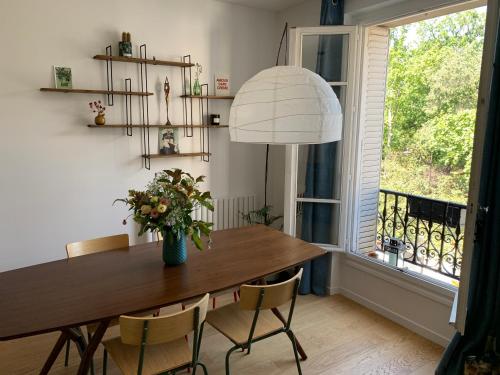 Appartement 4 personnes tout confort refait à neuf square des Batignolles - Location saisonnière - Paris