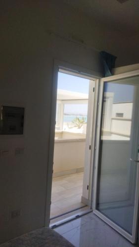 Bahiamar Room Type - Family Room with Side Sea View