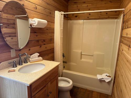 Wagon Wheel Hotel in West Yellowstone, USA