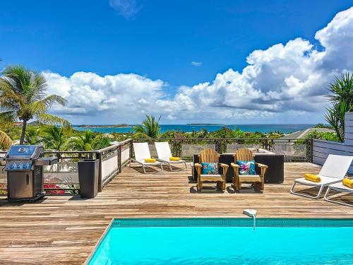 Villa Marguerite private pool and hot tub in Orient Bay