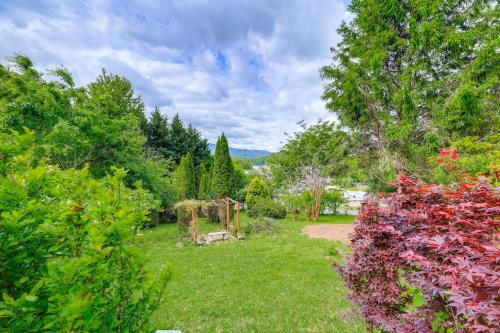 Charming Butler Vacation Rental Near Watauga Lake! in Butler, USA