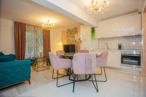 ***Green Dream***- villa in Split