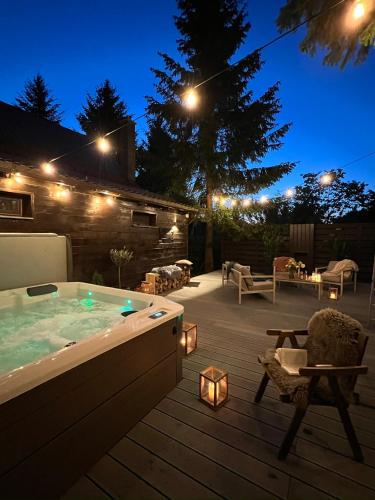 La Brazi - Hot Jacuzzi River and Luxury for Families, Porumbacu de Sus (zdjęcie 9)