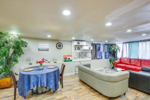 Dallas Studio with Home Office - 4 Mi to Fair Park! in Dallas, USA