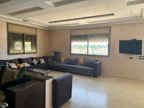 Charmante villa avec piscine DAR LUD in Talamanzou