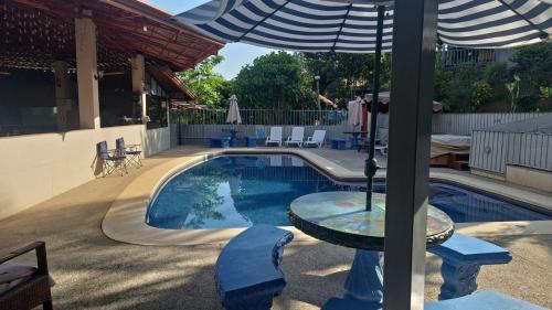 Swimming pool, Villa Garita Inn in Animas
