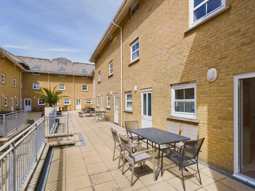 Faciliteter, 12A Solent Landing direct beach access in Brading