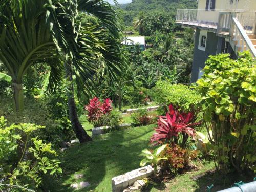 Serenity 2-Bed Apartment in Port Antonio