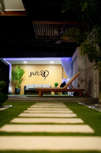 Jazuri Villa in Buccoo