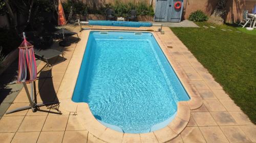 Tranquillo avec piscine privée – khách sạn tại Istres