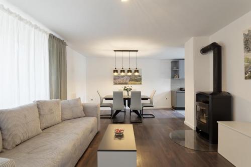 Apartment Larissa by Rent Istria