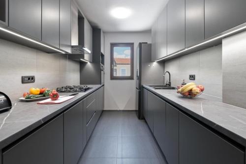 Apartment Larissa by Rent Istria