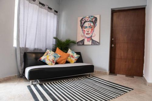 Pleasant House 20 People In Laureles, Medellín (Foto 10)
