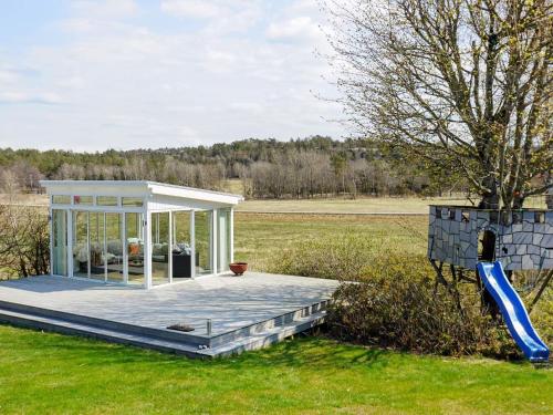Holiday home Fjällbacka VI - image 4