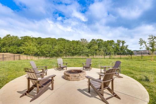 Platte City Retreat with Patio, Near Kansas City! in Platte City, USA