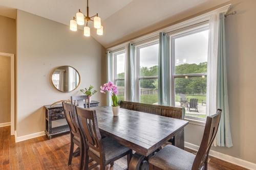 Platte City Retreat with Patio, Near Kansas City! in Platte City, USA