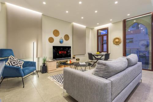 Bubble Beach 2-BR in Batroun Souks - Parking in Batroun