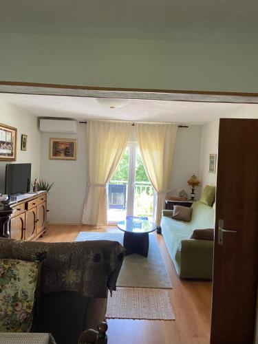 Holiday home Gudelj in Split – Szupetar