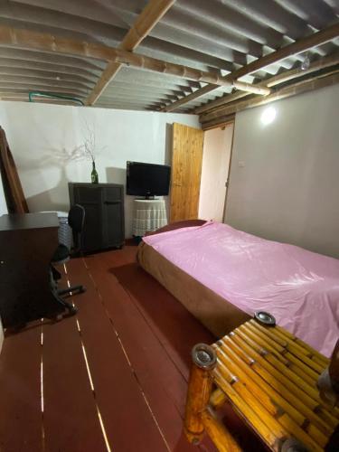 Finca la Divisa. Senderos de la Montana in Marsella