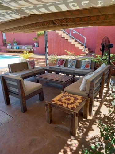 Robyns nest in Grand Anse