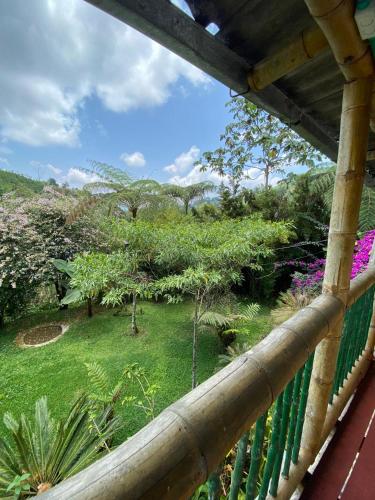 Balcony/terrace, Finca la Divisa. Senderos de la Montana in Marsella