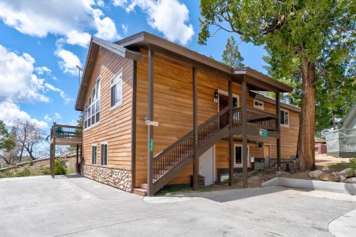 Yosemite Summit & Little Summit - 5BR/3BA Vacation Home - image 10