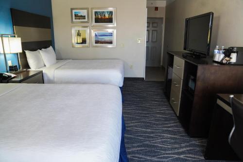 La Quinta by Wyndham Phoenix I-10 West - image 10