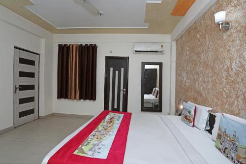 OYO Hotel Shanti Palace