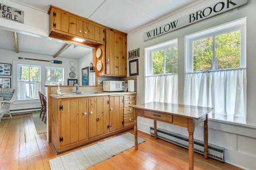 Baileys Harbor Cottage with Dock Steps to Lake! in Baileys Harbor, USA