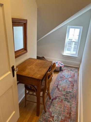 Spacious home in downtown White Sulphur Springs in White Sulphur Springs, USA