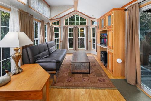 Robinhood Village Resort