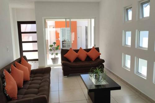 CASA MYAA, casa para noche, día, fin de semana, semana y mes (CASA MYAA, casa para noche, dia, fin de semana, semana y mes) in Jacarandas
