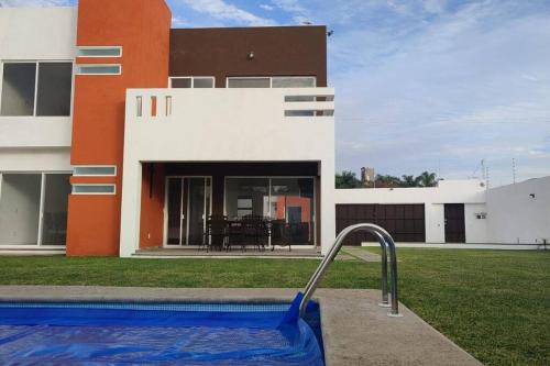 مسبح, CASA MYAA, casa para noche, día, fin de semana, semana y mes (CASA MYAA, casa para noche, dia, fin de semana, semana y mes) in Jacarandas