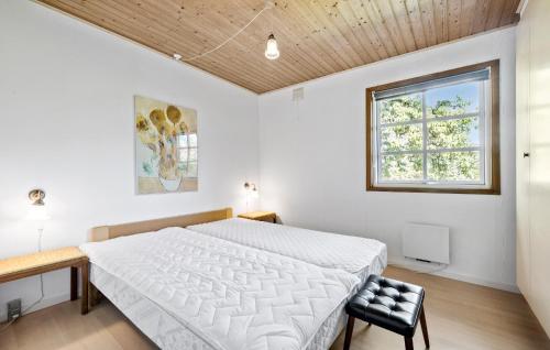 3 Bedroom Lovely Home In Høng in Ruds Vedby