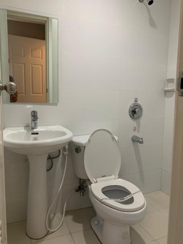 Hotel Sogo Bacoor Room Type - Deluxe Room
