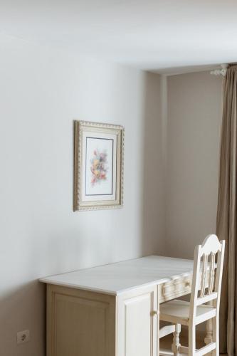 Double or Twin Room image 1